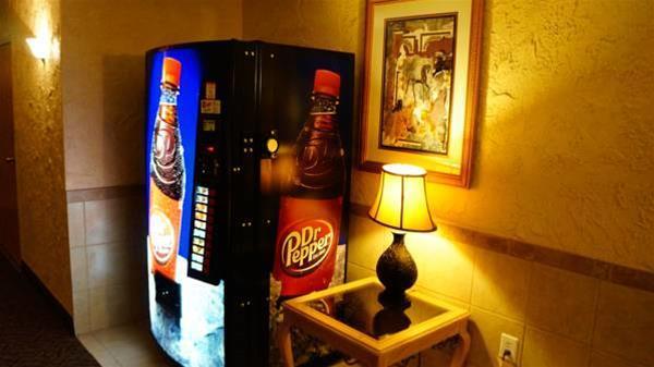 Locanda Rodeway Branson, Brick House
